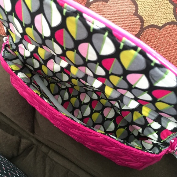 Vera Bradley Chain Shoulder Bag - Picture 4 of 4